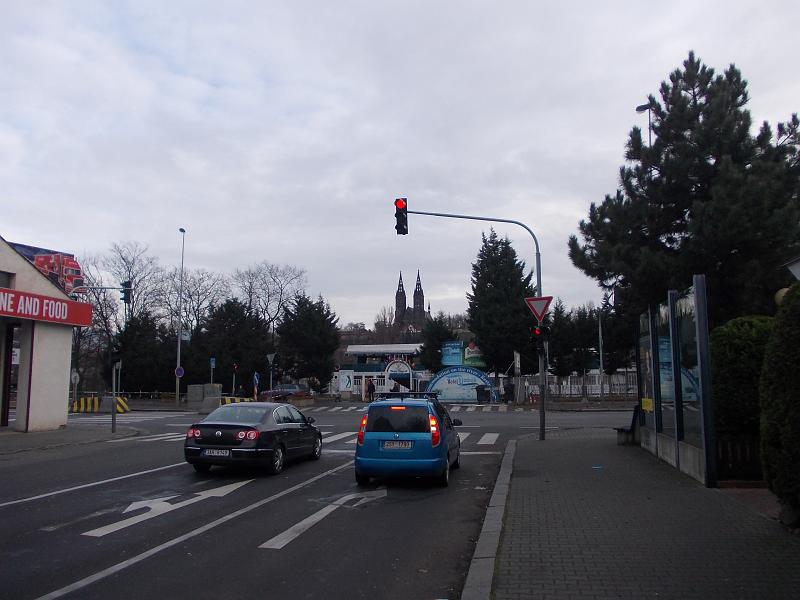 foto 022.jpg - Pohled na Vyšehrad z ulice Kotevní na Smíchově